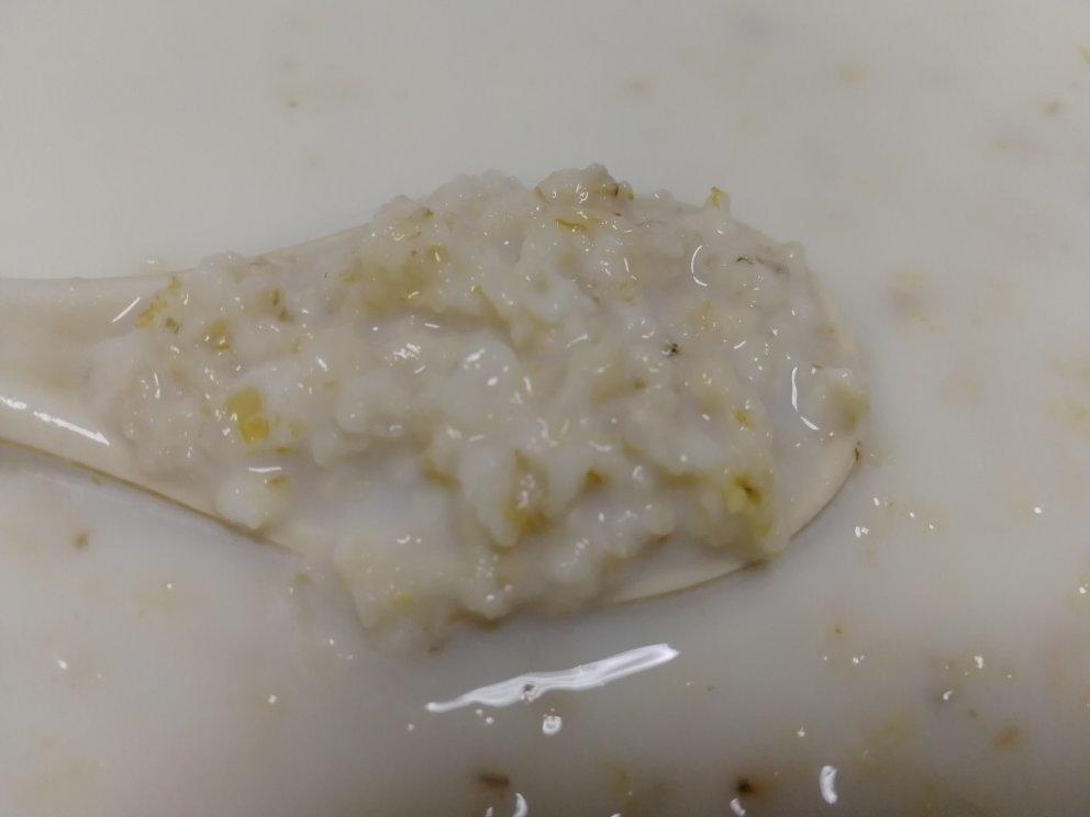 牛奶麦片粥