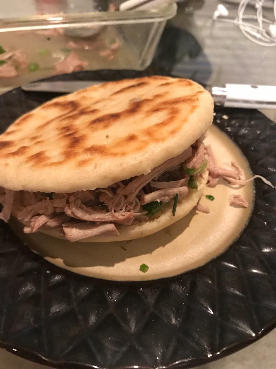 陕西风味小吃，肉夹馍