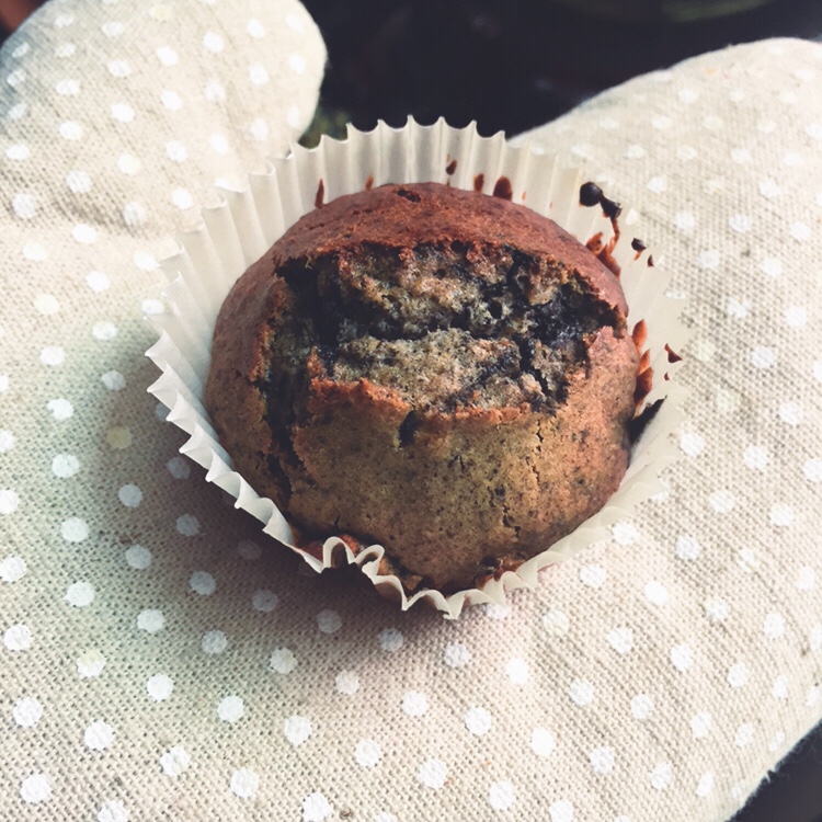 三重黑芝麻杯子蛋糕