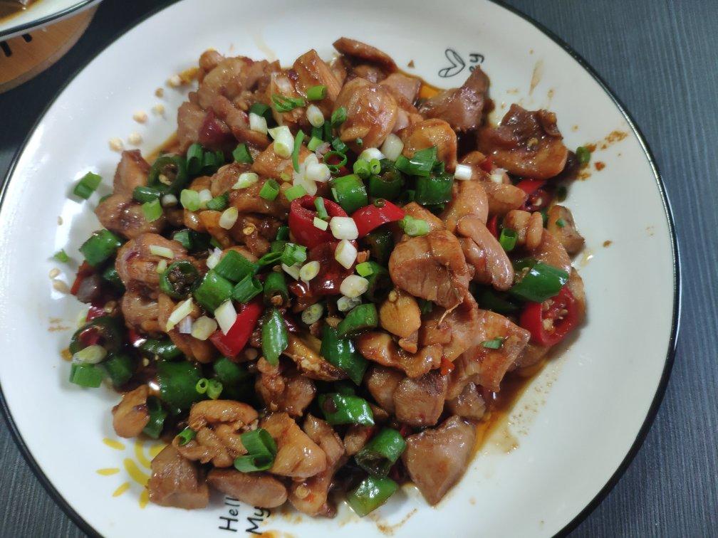 炒鸡下饭菜～辣子鸡丁