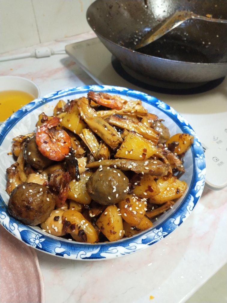 家庭聚会被赞爆的～麻辣香锅 今天这道菜太给撑场面了