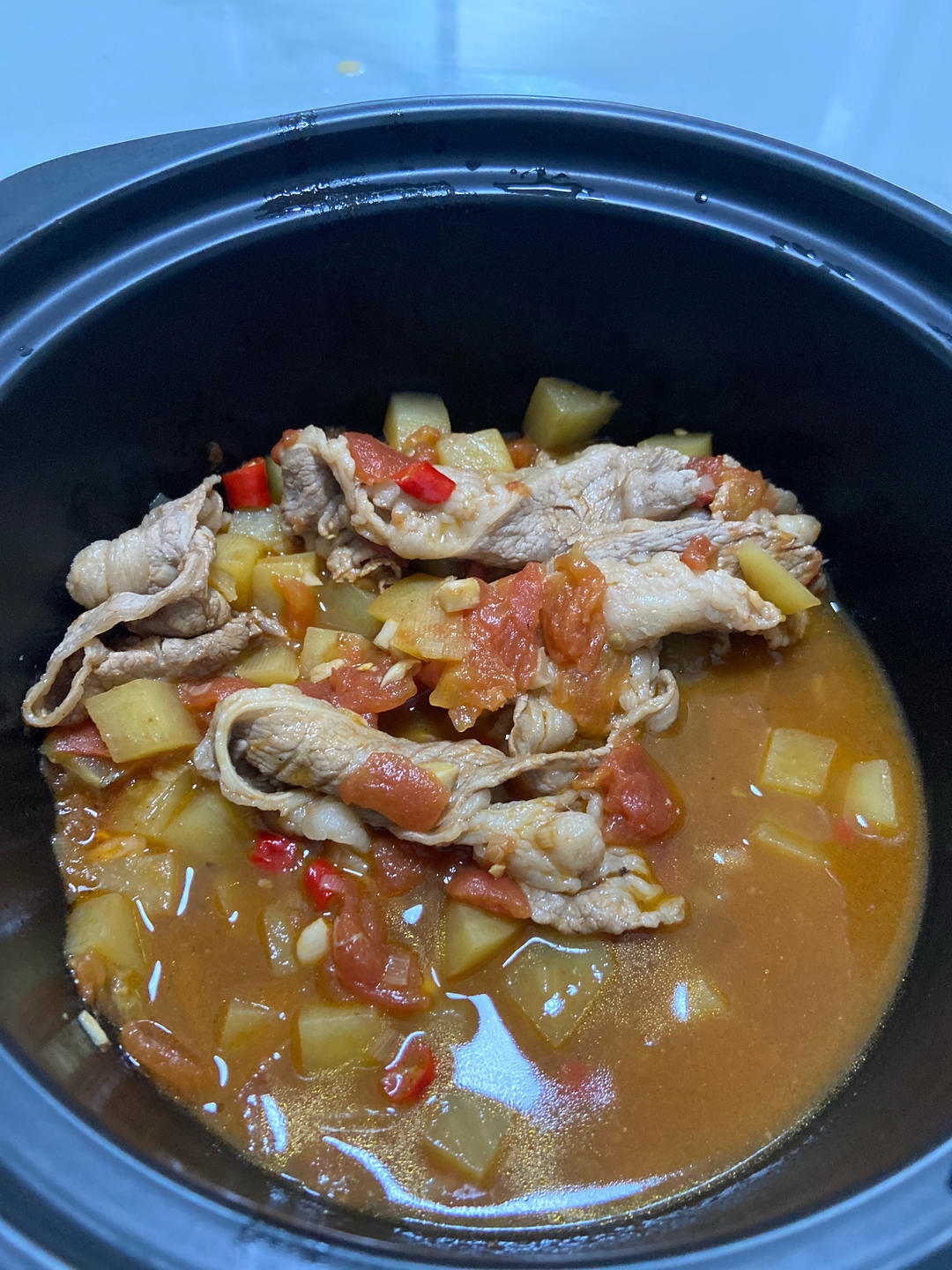 汤汁浓郁！好喝到汤汁都不剩的番茄土豆肥牛汤