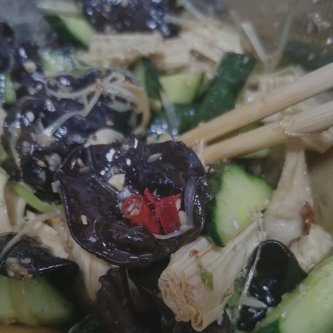 【爽口凉拌菜】：凉拌黄瓜腐竹木耳