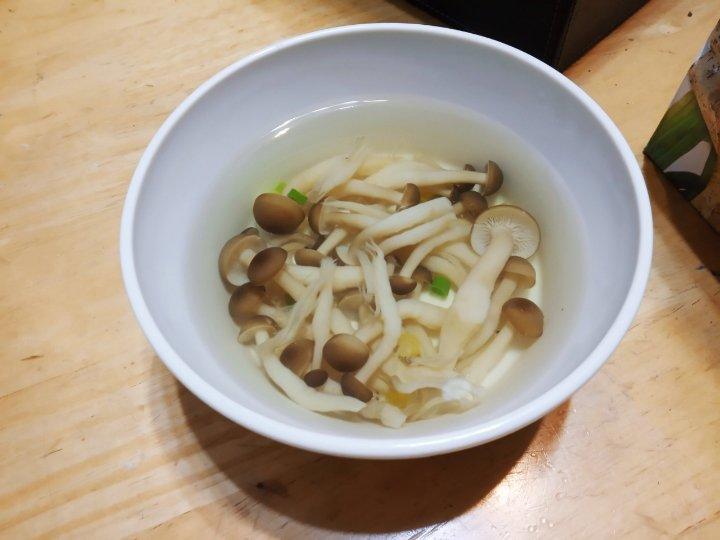 清汤姬松茸