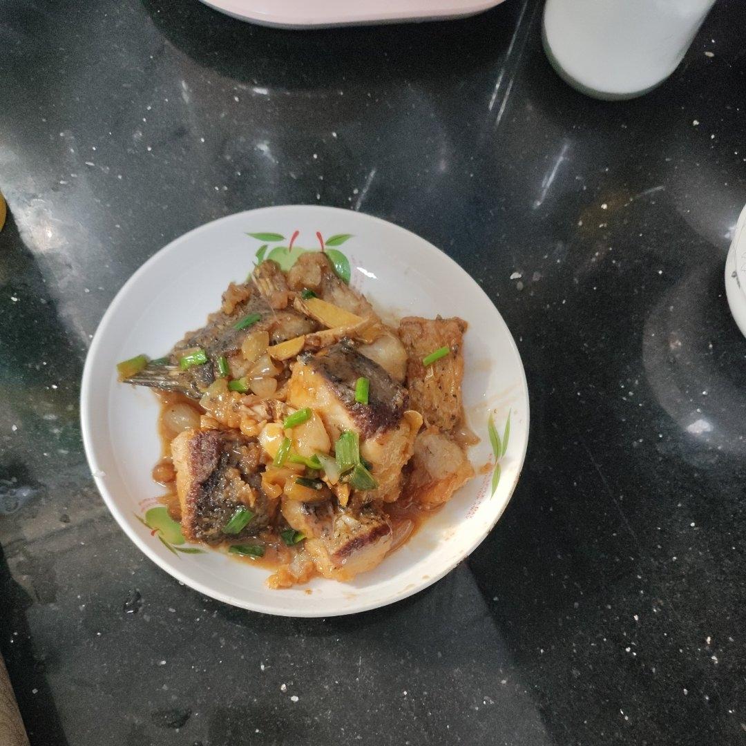 红烧鱼块