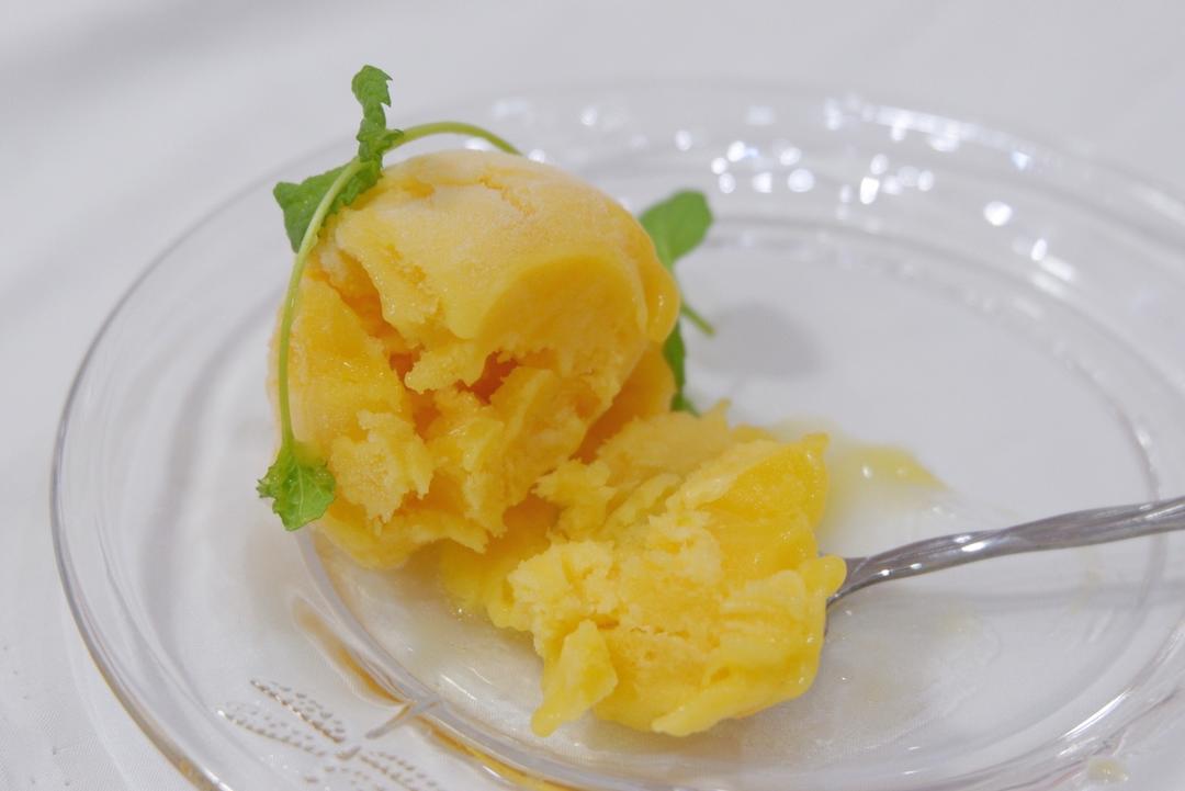 芒果果子露冰淇淋