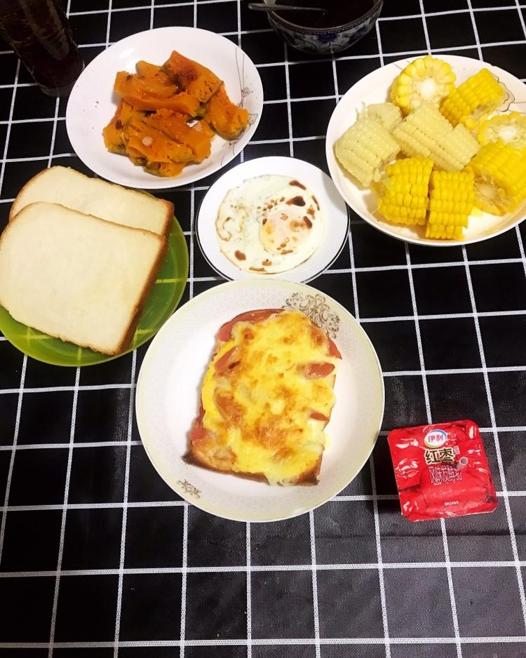 快手早餐～拉丝的奶酪蛋吐司