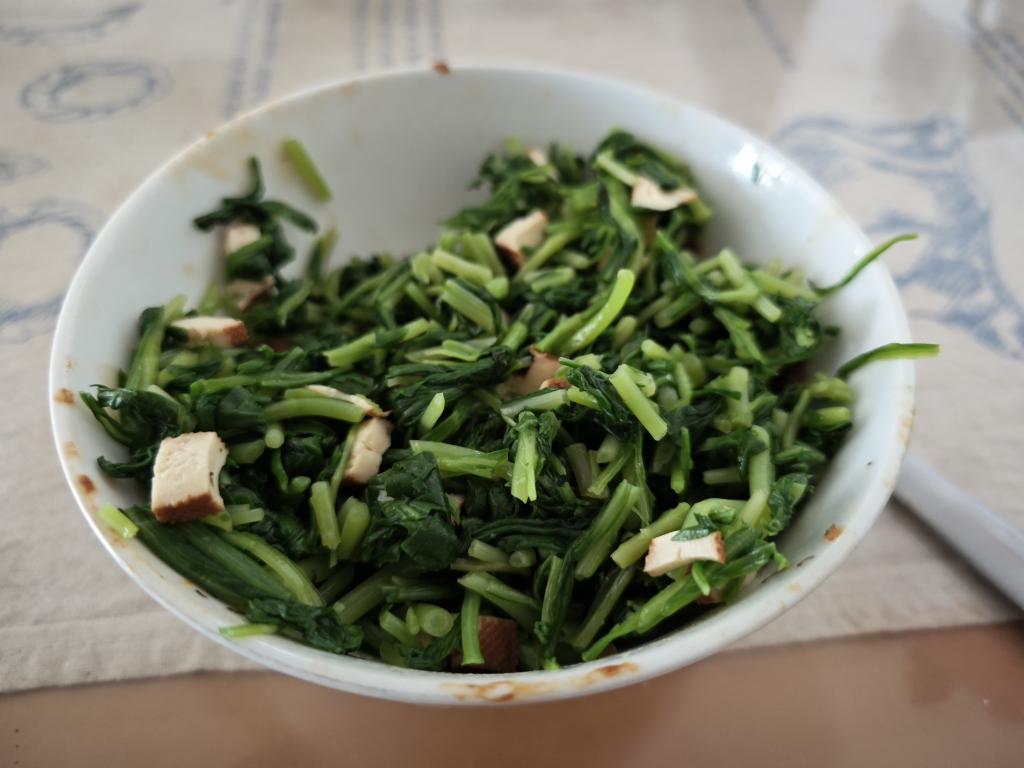 凉拌马兰