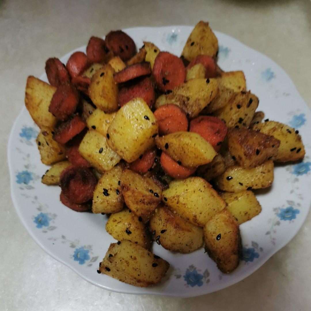 孜然火腿土豆丁
