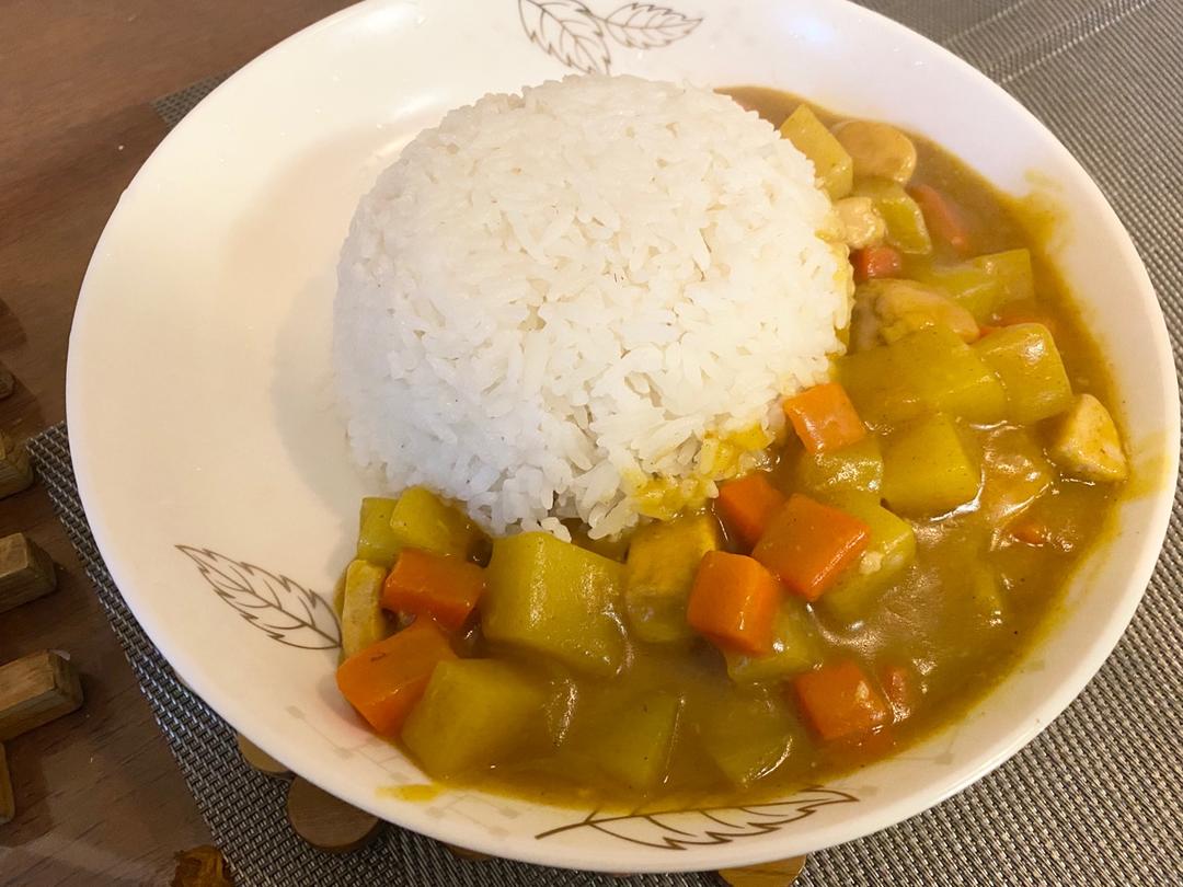 零失败日式咖喱鸡肉饭！！最正宗日本家庭做法！简单又好吃！