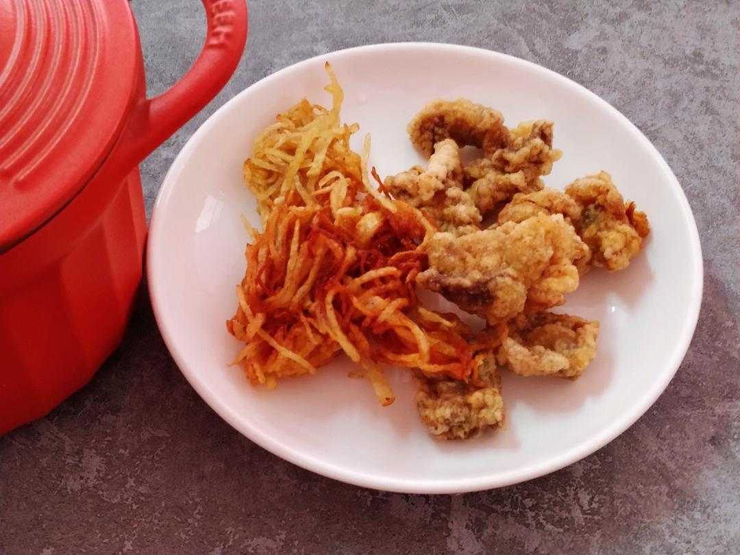 槐花丸子【3月北鼎珐琅铸铁锅食谱】