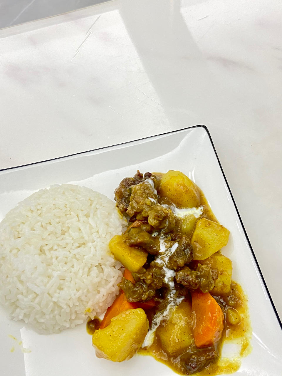 日式咖喱牛腩饭