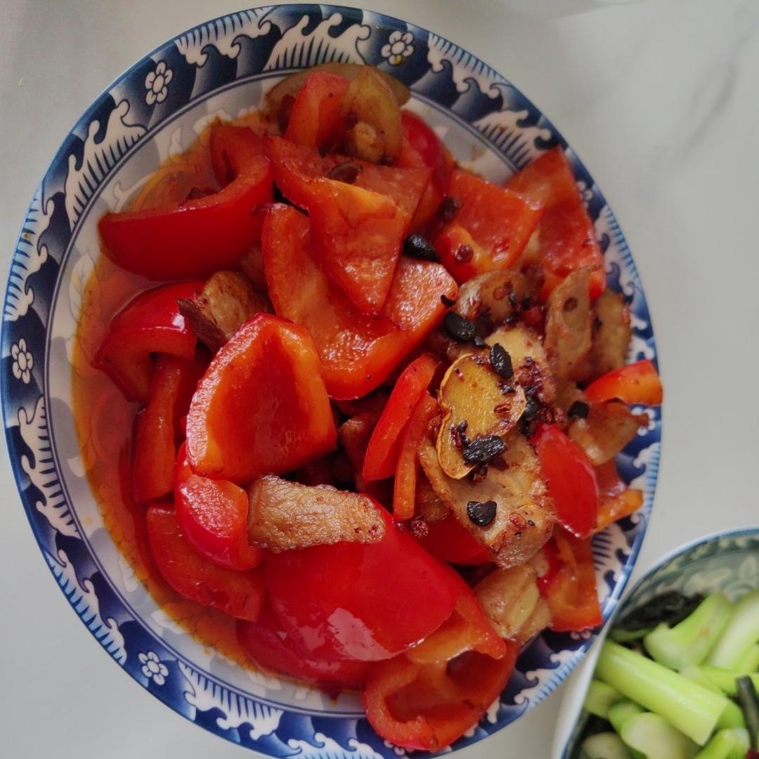蒜苗回锅肉——经典川菜