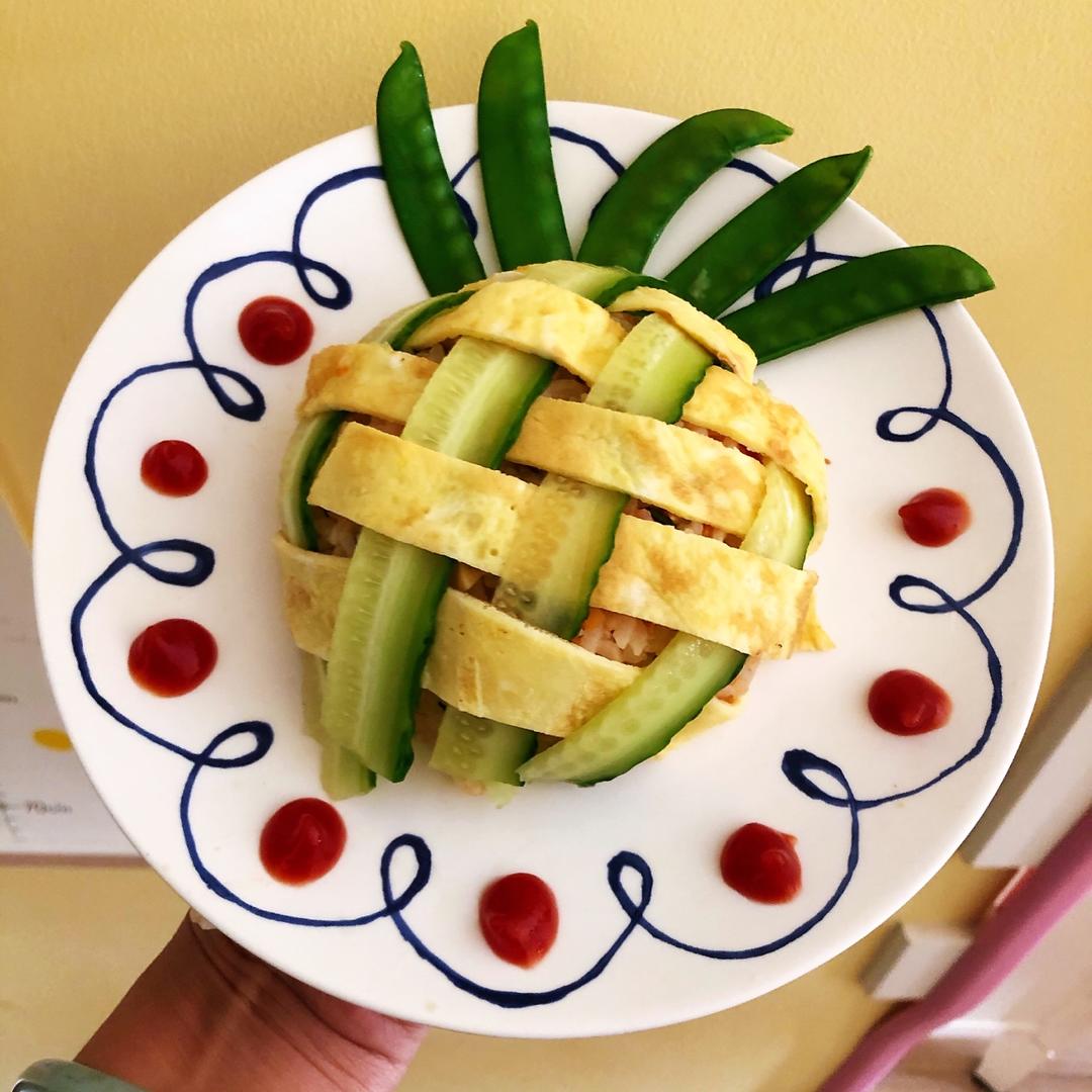 菠萝造型蛋包饭