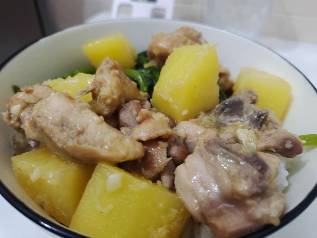 沙姜鸡煲