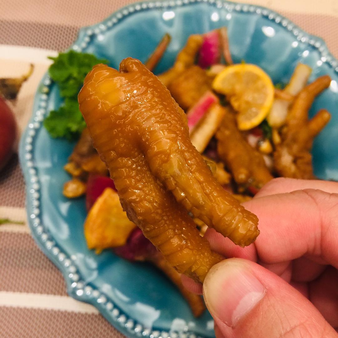 网红柠檬百香果鸡爪