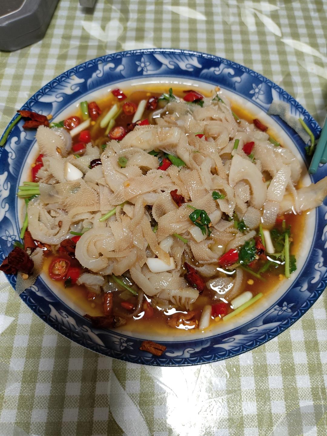 简单又下饭的油泼牛百叶