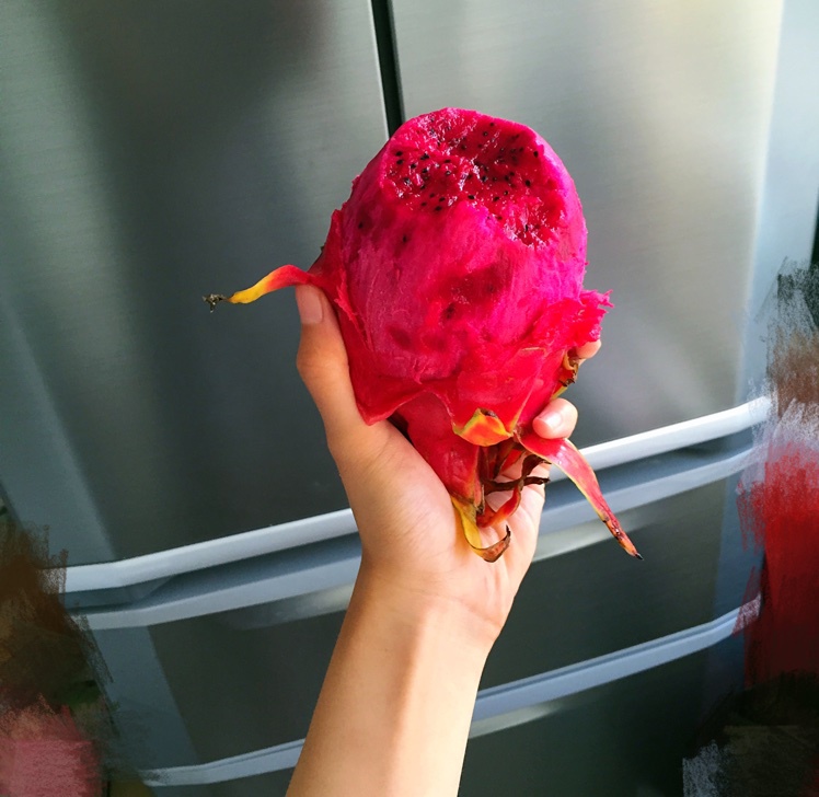 简单方便吃火龙果