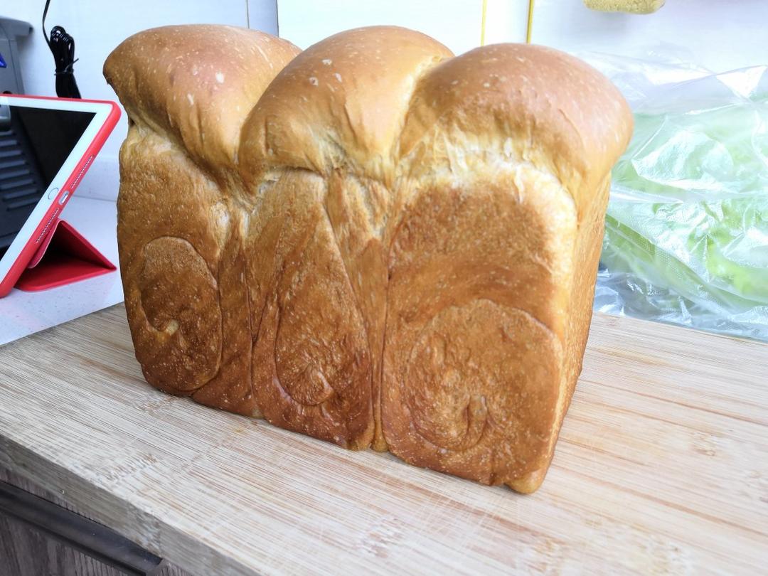 牛奶吐司（附详细步骤图）