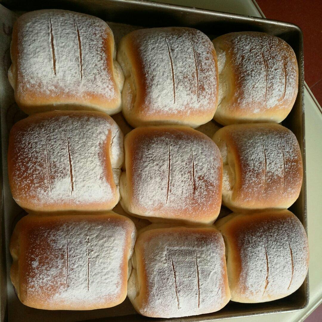 软到不知所措的牛奶卷