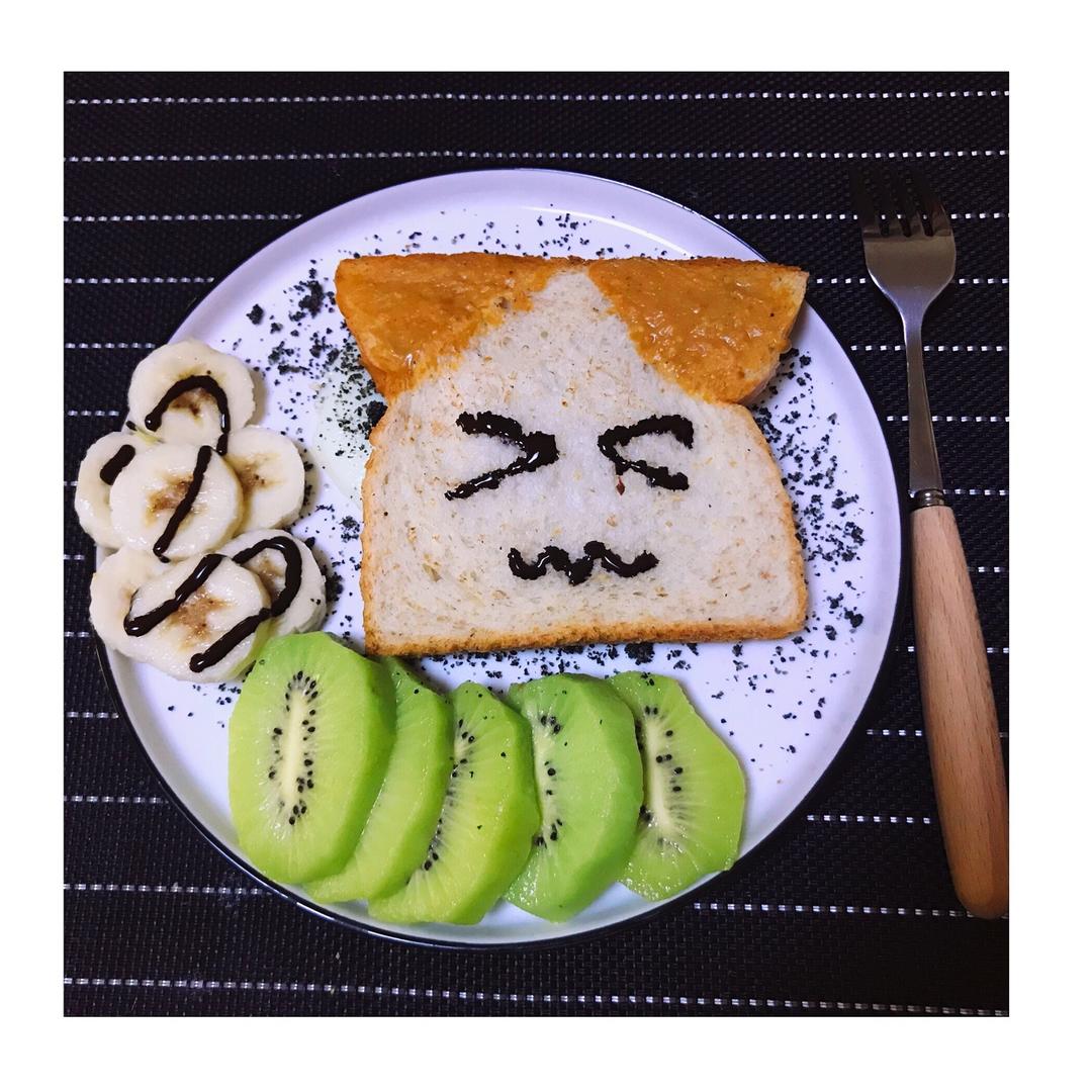 花样吐司卡通早餐