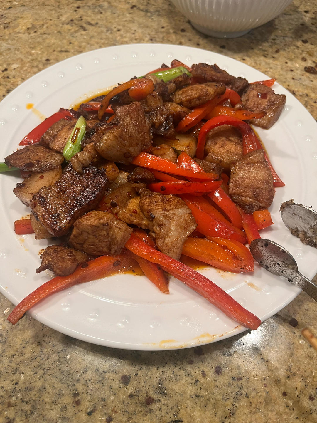 成都人家里的青椒回锅肉