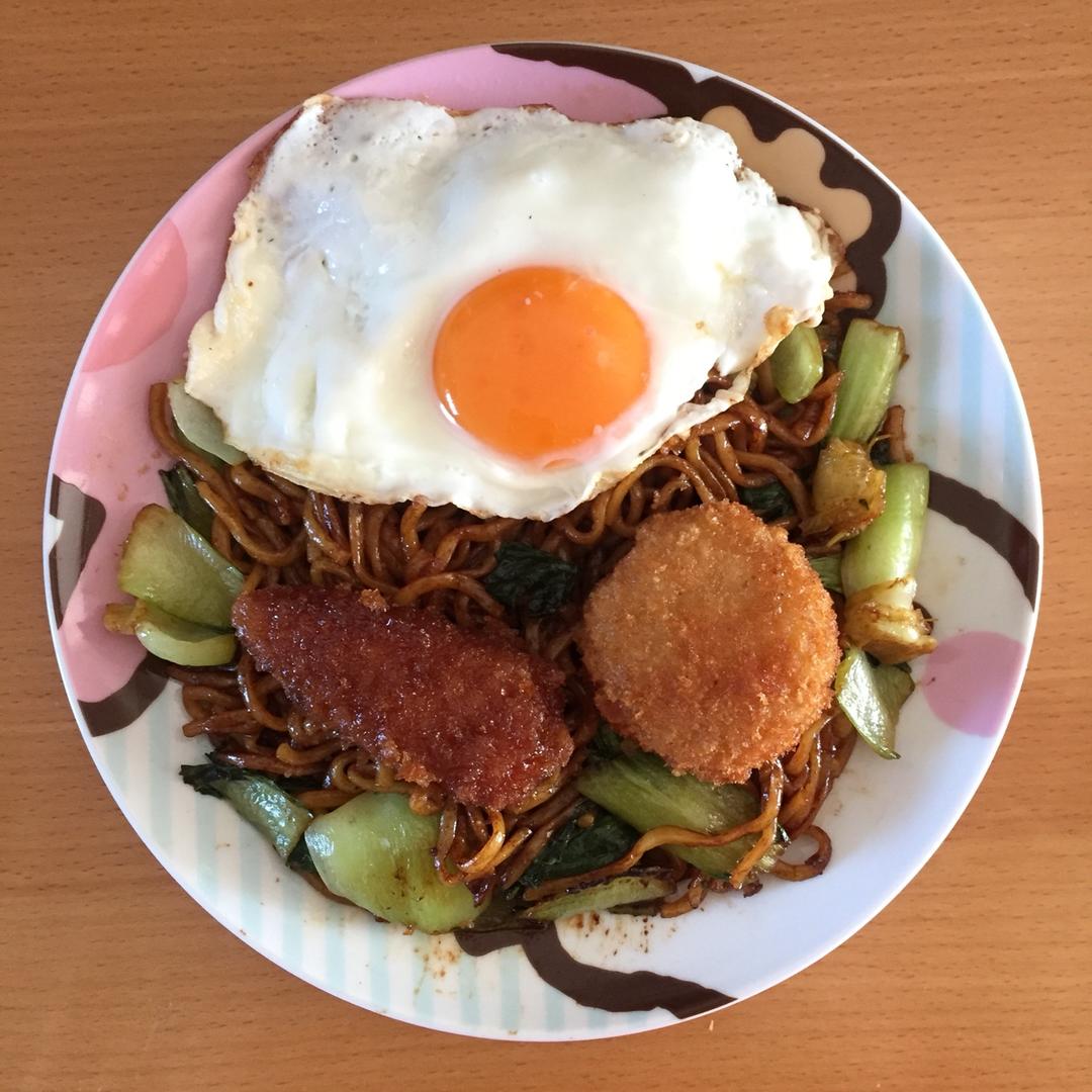 焼きそば（日式酱油炒面）