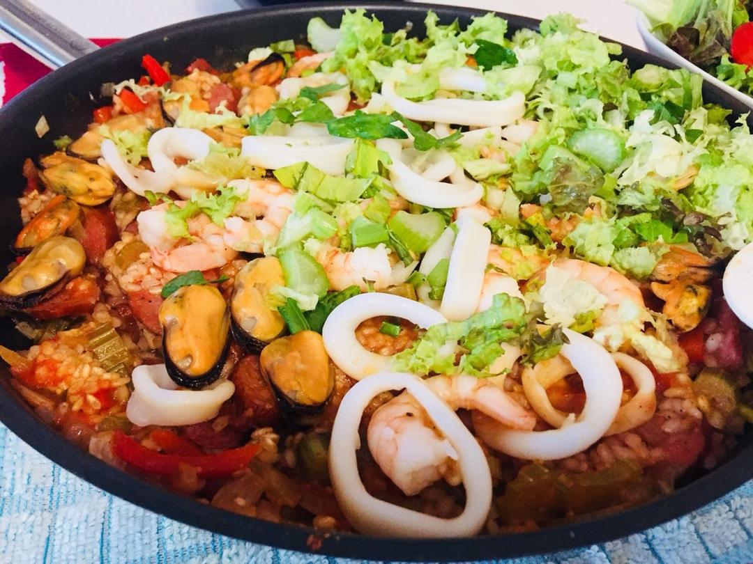 西班牙海鲜饭（Paella）
