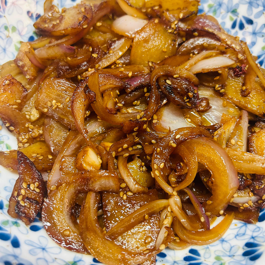 孜然洋葱炒土豆