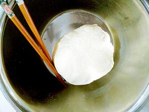 一次性发酵的奶黄奶香莲花卷的做法 步骤4