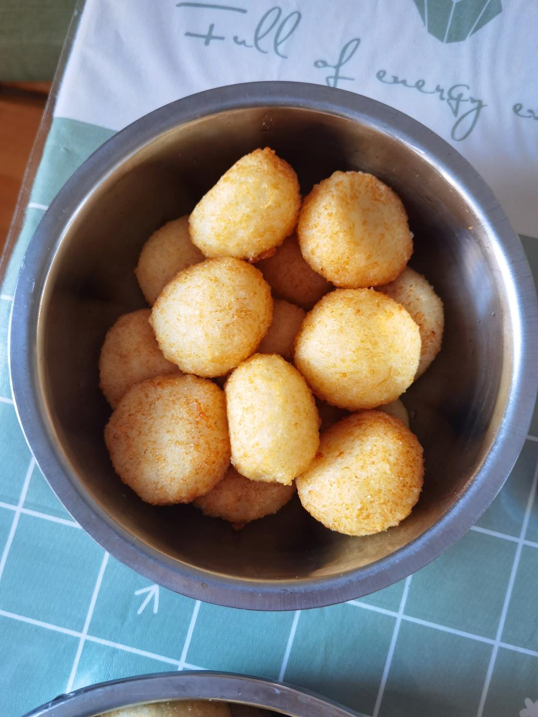 炸糯米丸子