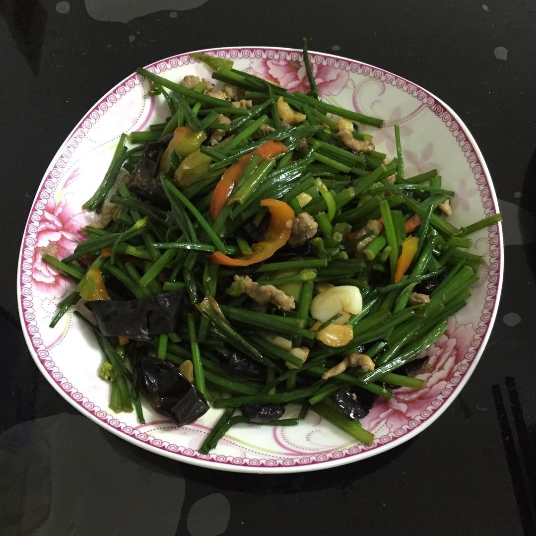 韭菜苔炒肉丝