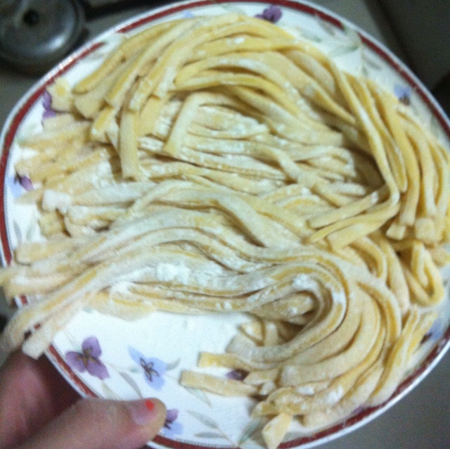 鸡蛋手擀面