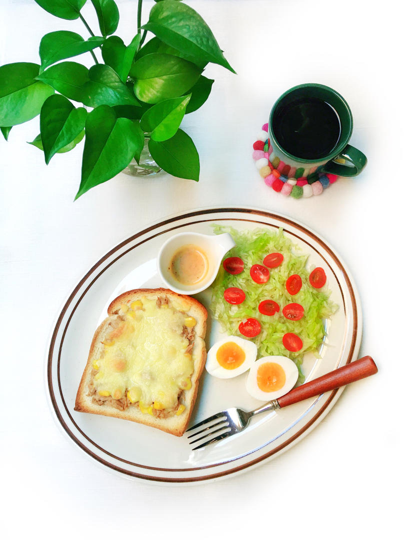 金枪鱼玉米芝士open sandwhich