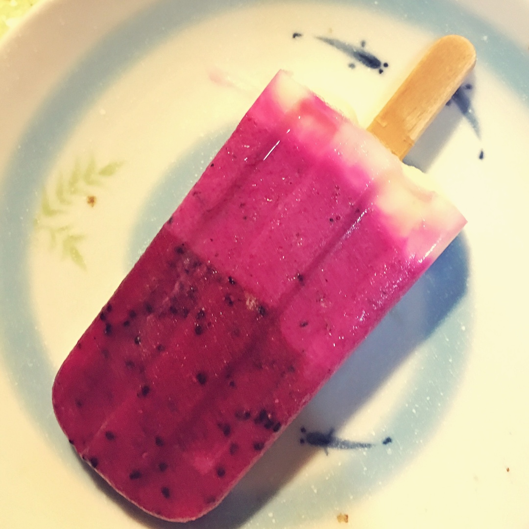 火龙果酸奶雪糕