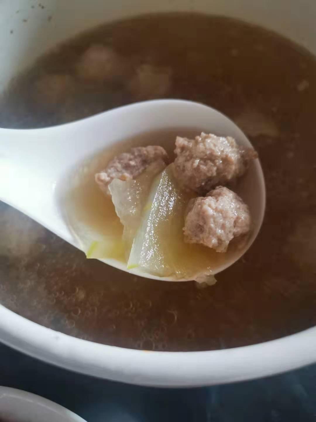 暖心又暖胃❗️萝卜粉丝丸子汤❗️冬天就爱喝这汤