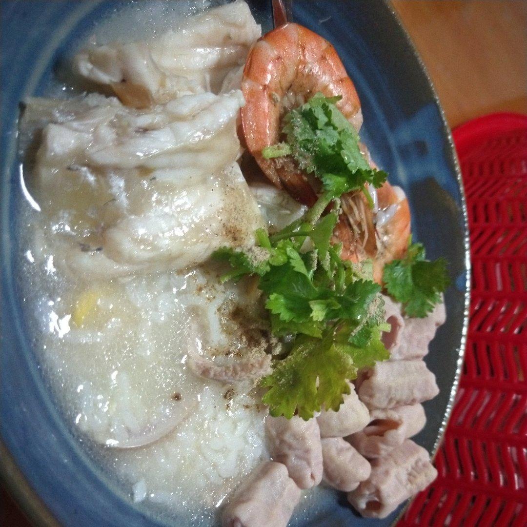 百吃不厌的闽南喜宴 鱼粥