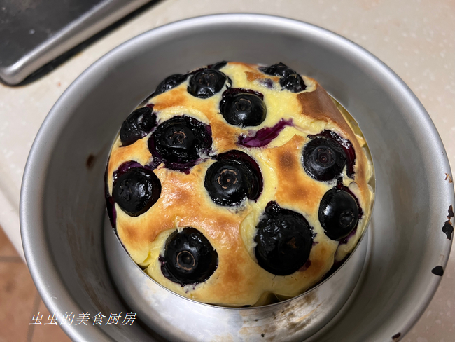爆浆蓝莓巴斯克蛋糕的做法 步骤4