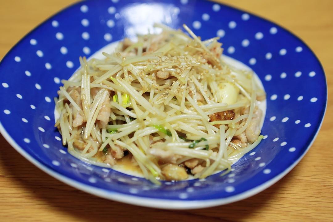 肉末炒豆芽