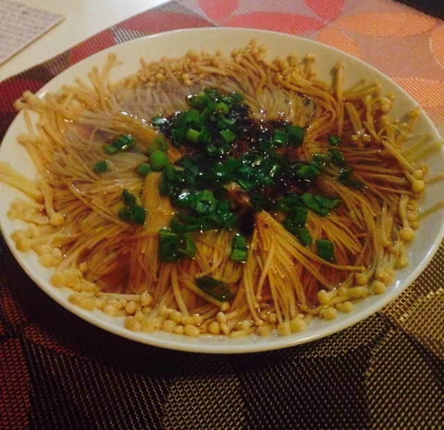 油泼金针菇