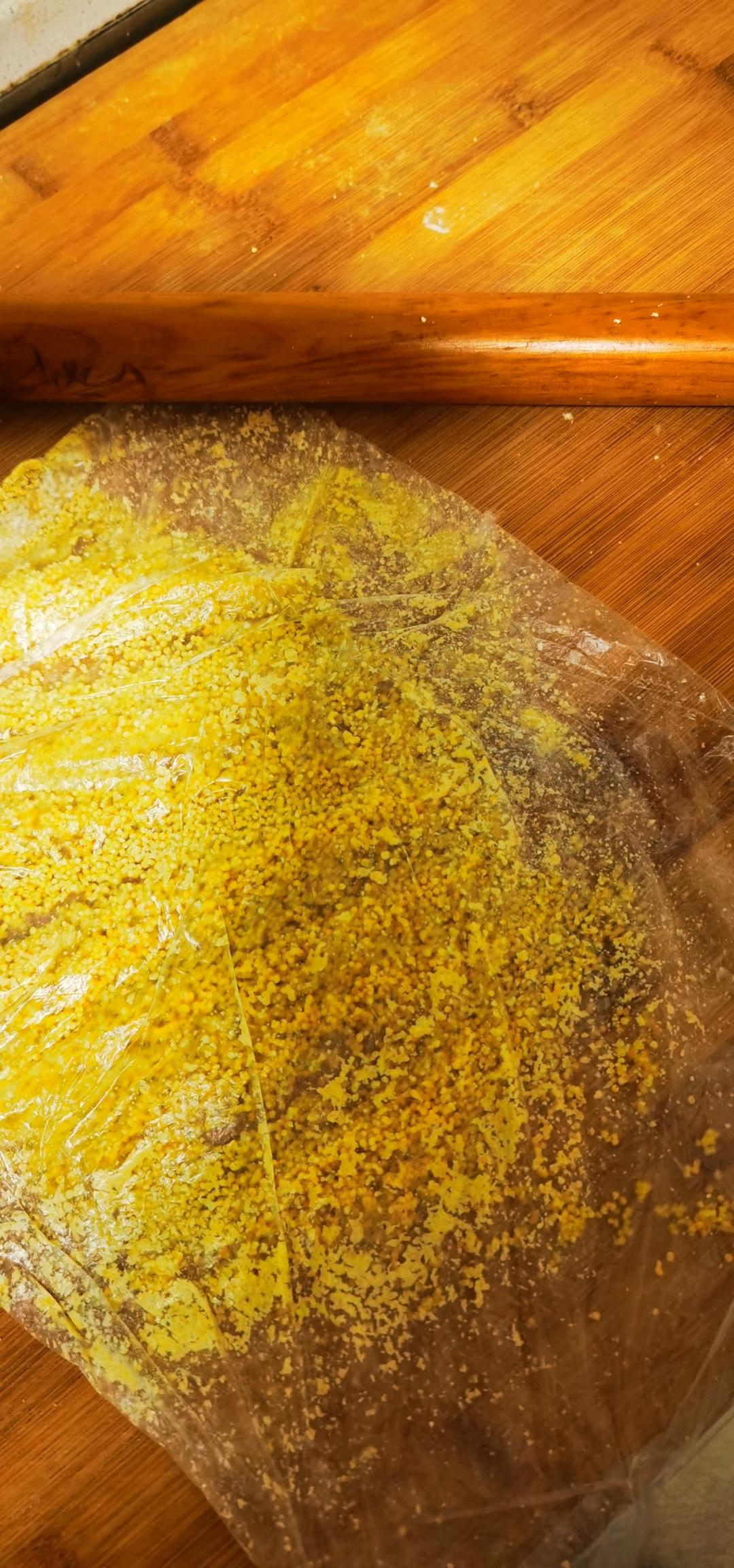 自制小米锅巴，纯手工，嘎嘣脆，吃了会上瘾