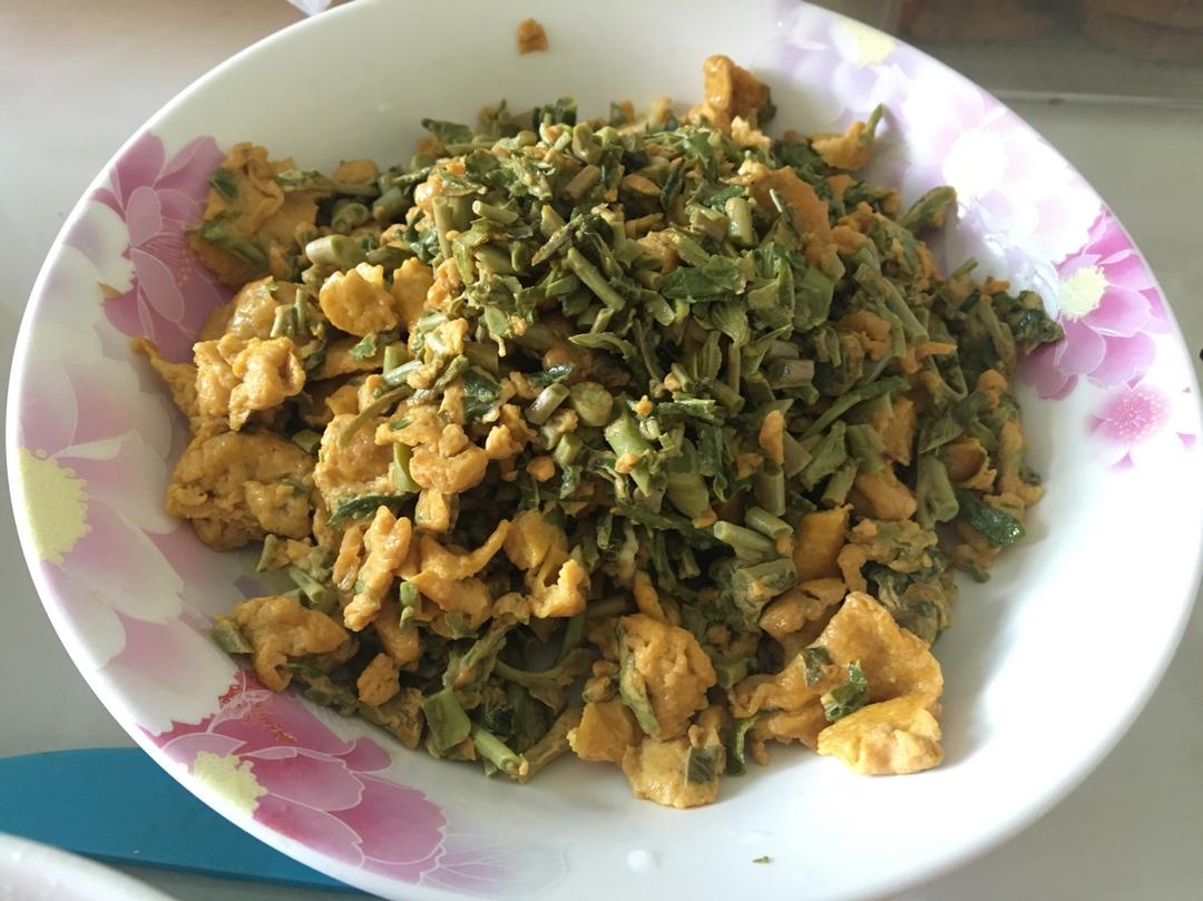 香椿炒鸡蛋