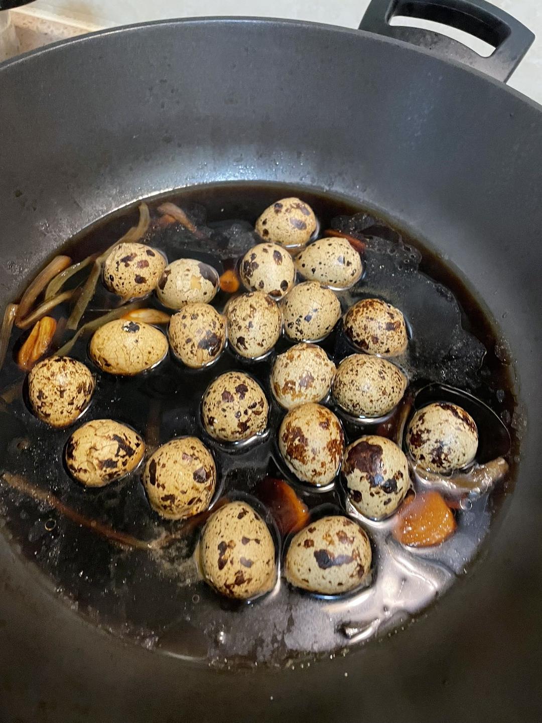 美味多汁～豉油王鹌鹑蛋