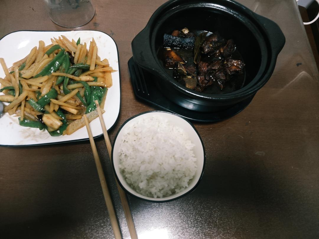 酸辣土豆丝的家常做法 超级下饭