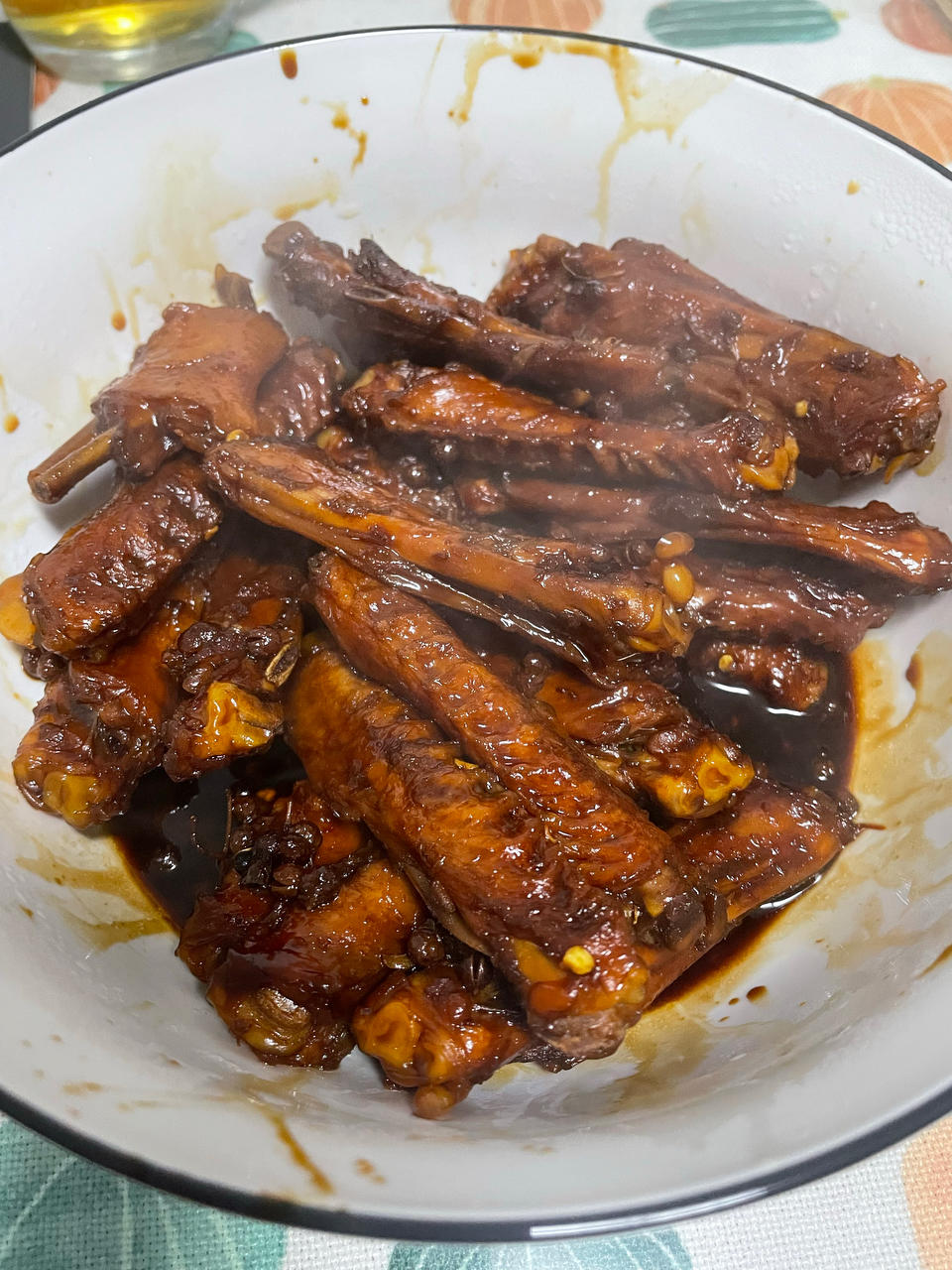 自制周黑鸭卤鸭翅鸭锁骨甜辣