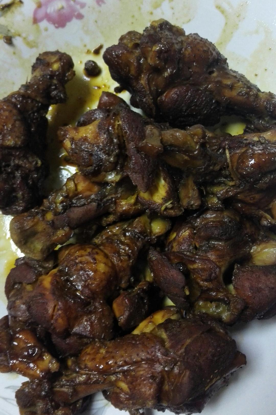 秘制红烧鸡爪