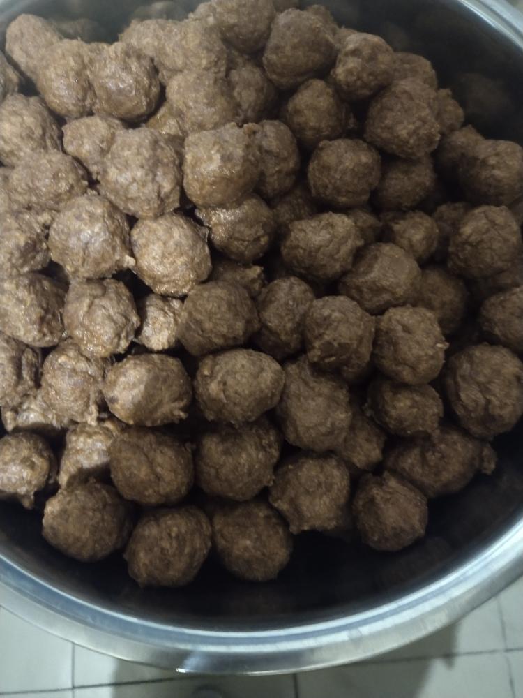 炸牛肉丸子的做法