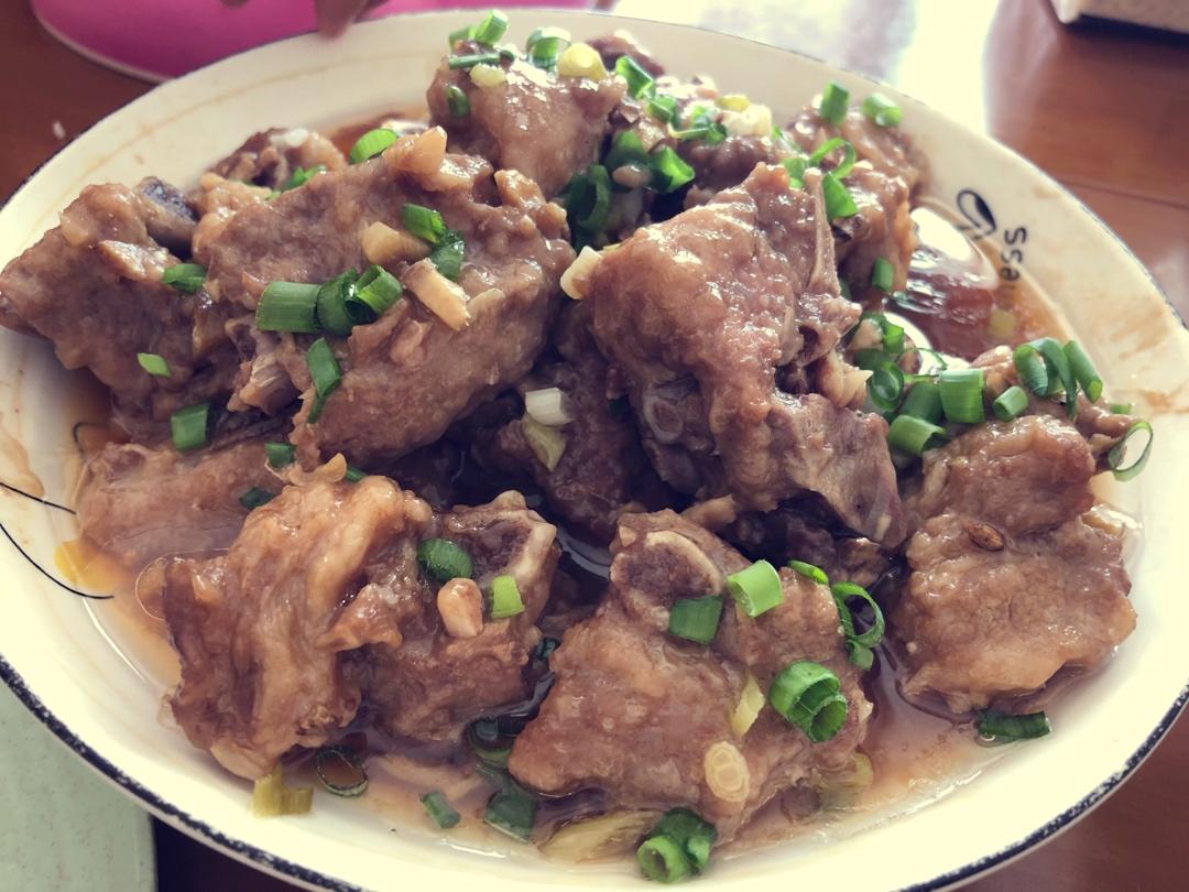 比糖醋排骨还好吃的蒸排骨（豉汁排骨电饭煲版，超级简单快手菜）