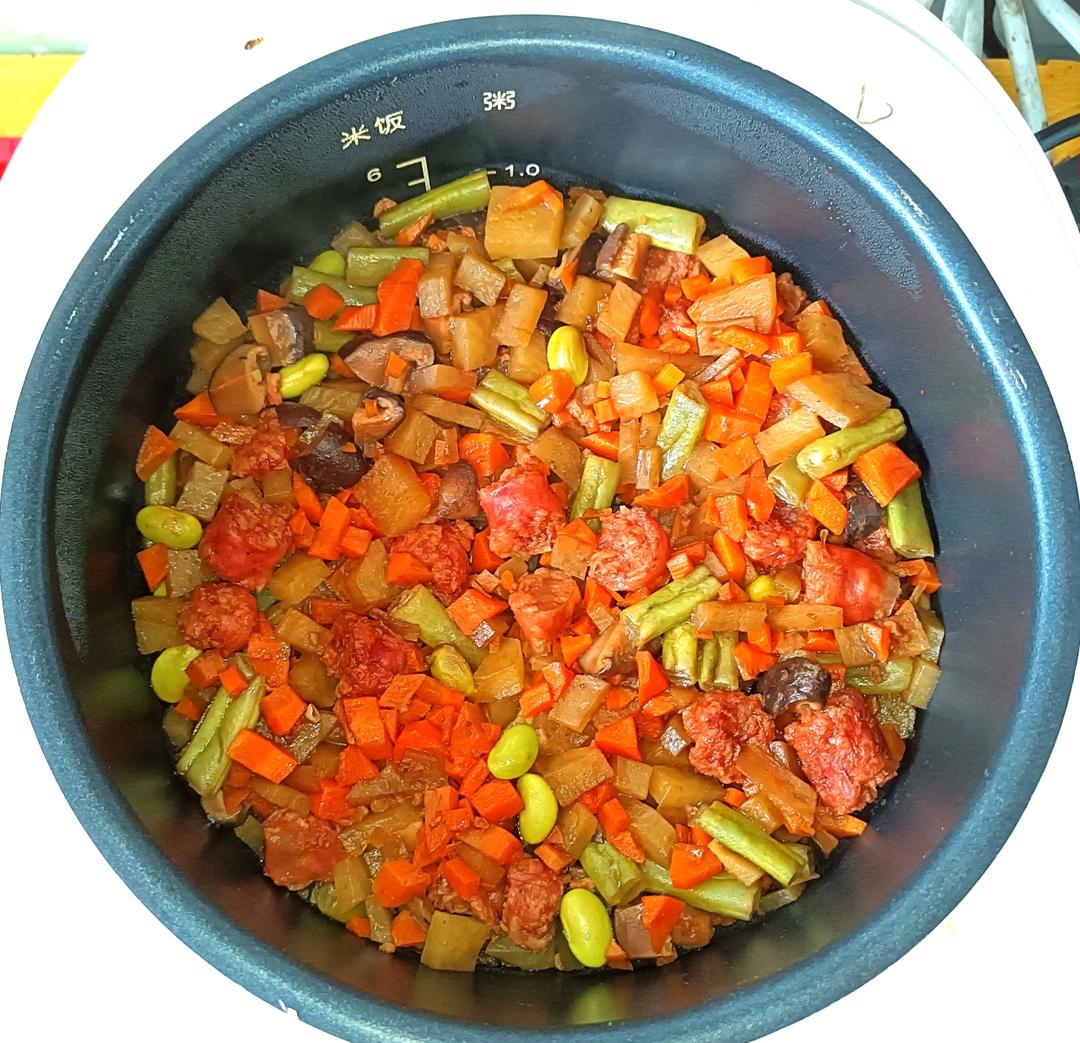 把陈乔恩吃哭的焖饭，我一口气连吃3碗，学会后再也不想吃外卖了