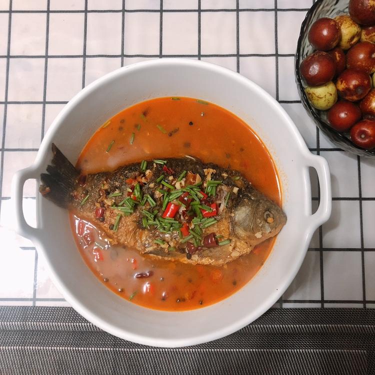 红烧鲫鱼